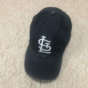 St. Louis Cardinals fitted baseball hat